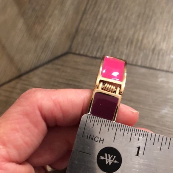 Avon - Mark PRETTY MIGHTY Empowerment Bracelet - Picture 11 of 15